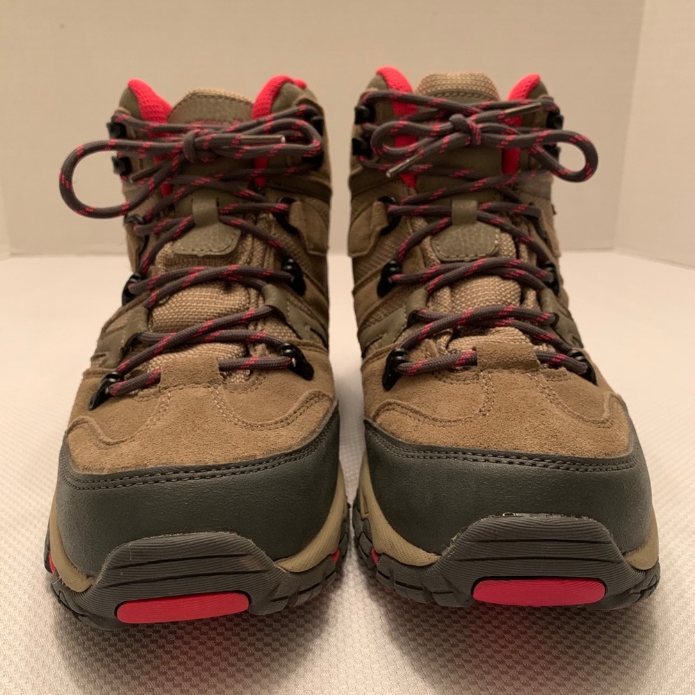 COPY - BearPaw Women's Hiking Boots Size 10 Corsi…